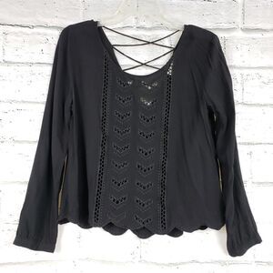 Lush cropped cutout front long sleeve shirt